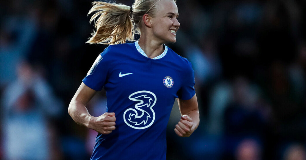 Danskan Pernille Harder gjorde två av målen när Chelsea körde över Leicester på hemmaplan, 6–0, på onsdagskvällen. Arkivbild. Chelsea ångar på mot ny ligatitel