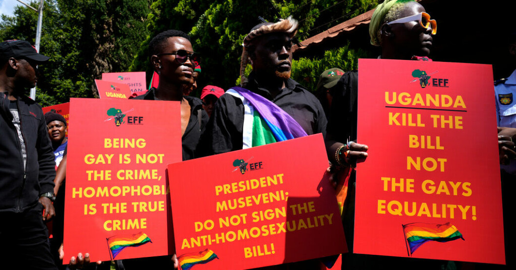 Demonstrationer mot hbtqi-lagförslaget i april. Ny version av hård hbtqi-lag godkänd i Uganda