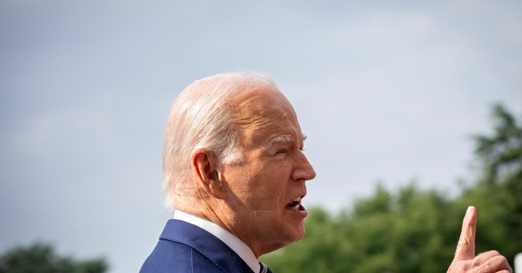 Den amerikanske presidenten Joe Biden säger att det är "helt klart" att Rysslands president Vladimir Putin förlorar sitt krig mot Ukraina. Biden: "Paria"-Putin förlorar Ukrainakriget