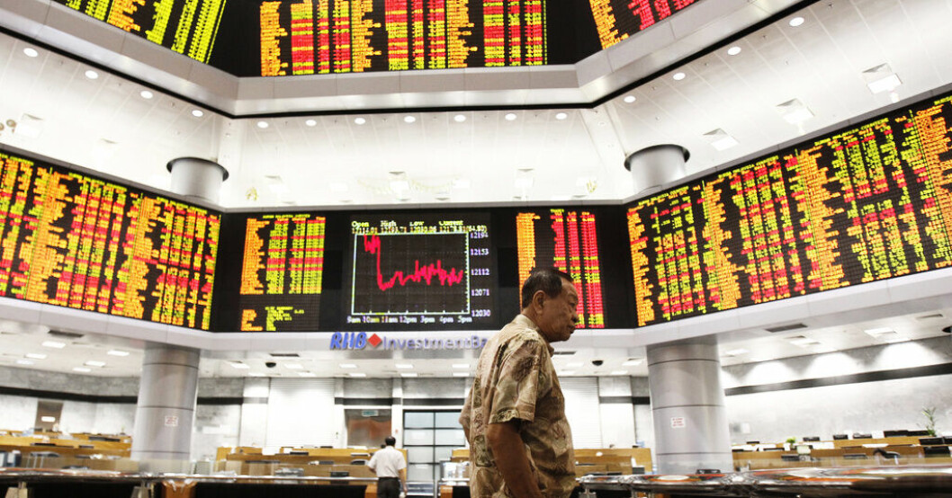 Den blandade handeln följer efter små rörelser på börserna på Wall Street under måndagskvällen. Arkivbild. Blandat på börserna i Asien