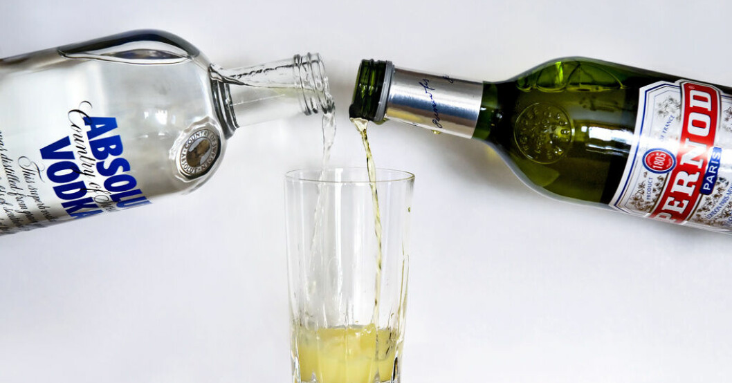Den franska spritjätten Pernod Ricard har beslutat att återuppta exporten till Ryssland. Arkivbild. Absolut såldes till Ryssland redan i höstas