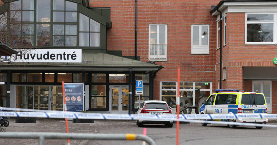 Den fritagne mannen hade färdats i en Kriminalvårdstransport. Arkivbild. "Betydligt fler" inblandade i fritagningen