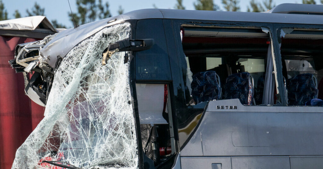 Den kraschade bussen. Över 50 skadade i bussolycka på autobahn