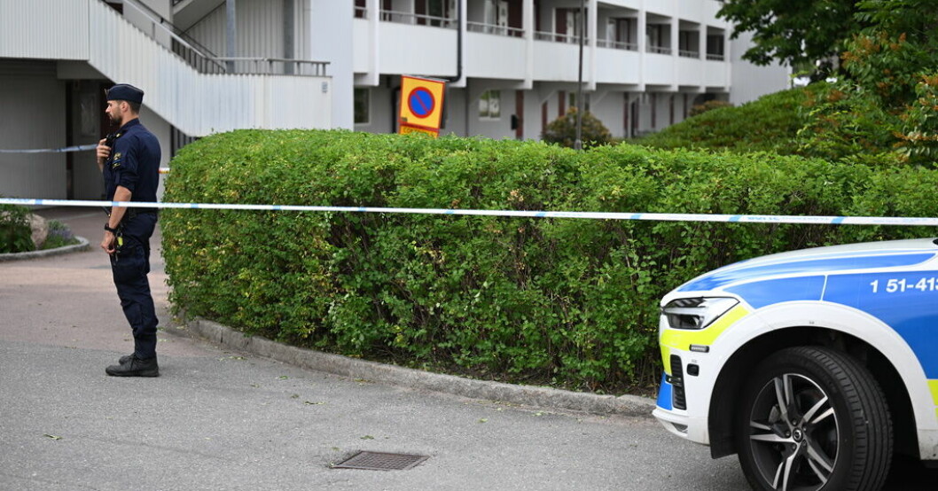 Den man som skadades allvarligt vid en skottlossning i Hisings Kärra i Göteborg har avlidit. Man död efter skjutning i Göteborg