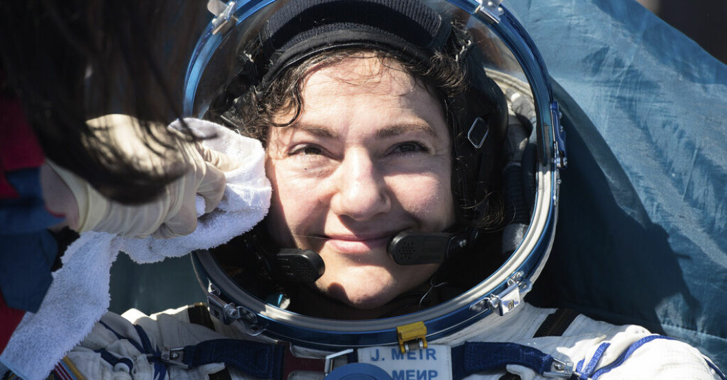 Den svenskamerikanska astronauten Jessica Meir vid landningen i april 2020 i Kazakstan efter att ha tillbringat 205 dagar på rymdstationen ISS. Arkivbild. Nya månfarare utsedda – svenskan inte med