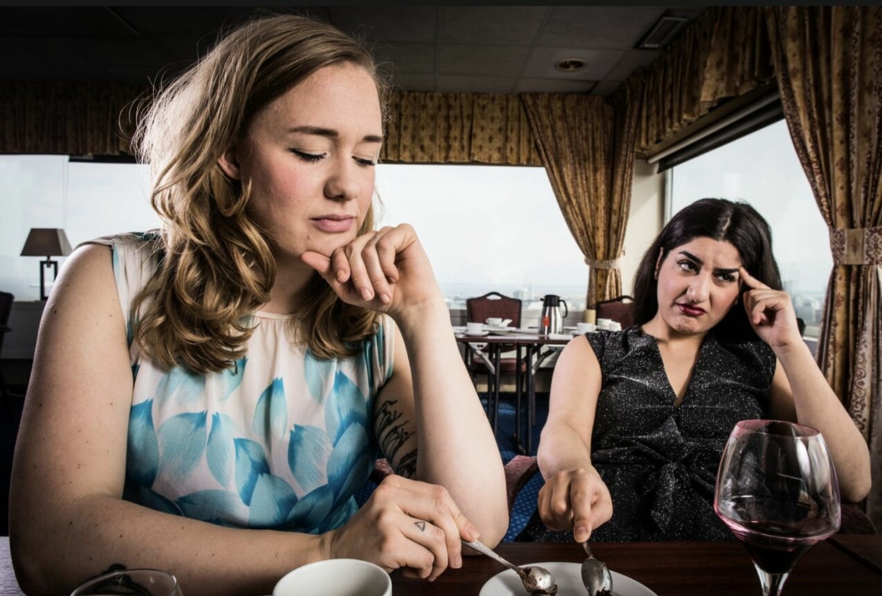 Moa Lundqvist och Dilan Apak. Dilan och Moa