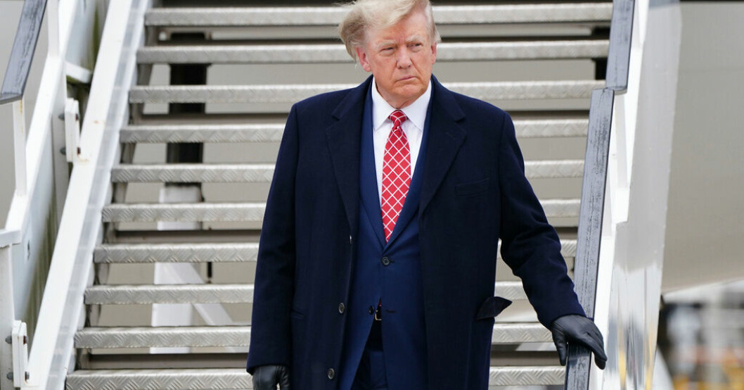 Donald Trump anländer till skotska Aberdeen på måndagen. Trumps krav: Ogiltigförklara våldtäktsprocessen