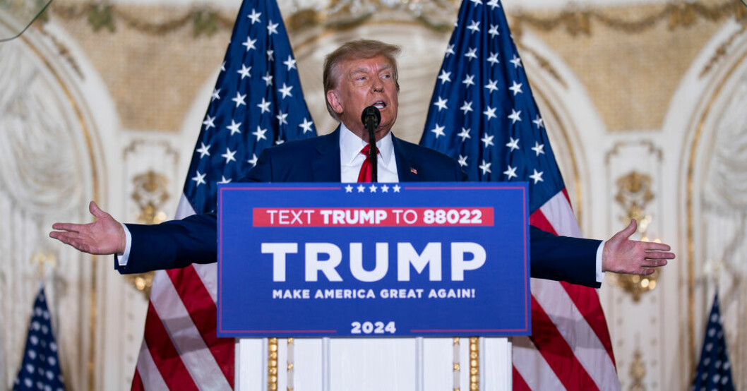 USA:s tidigare president Donald Trump talade inför hundratals inbjudna i sitt hem Mar-a-Lago. Donald Trumps ord i natt