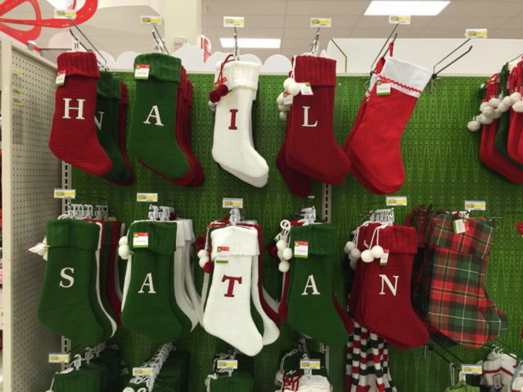 Källa: <a href="http://www.reddit.com/r/pics/comments/2n5340/its_the_season_at_target/" target="_blank" rel="noopener">Reddit</a> Källa: Reddit