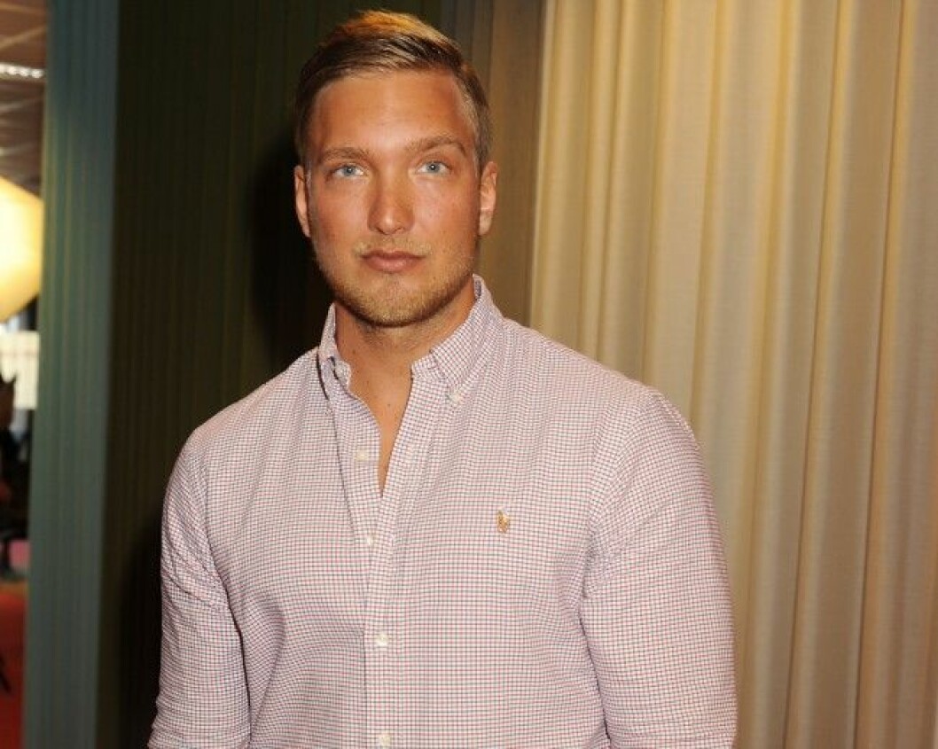 Jonathan råkade ut för en sexgalning! Foto: Jonas Hessman Paradise-Hotel-Jonathan-1