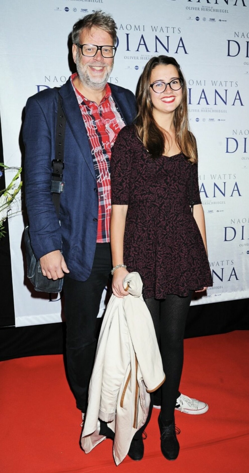 Hans och Ebba. Hans Rosenfeldt med dottern Ebba på röda mattan.