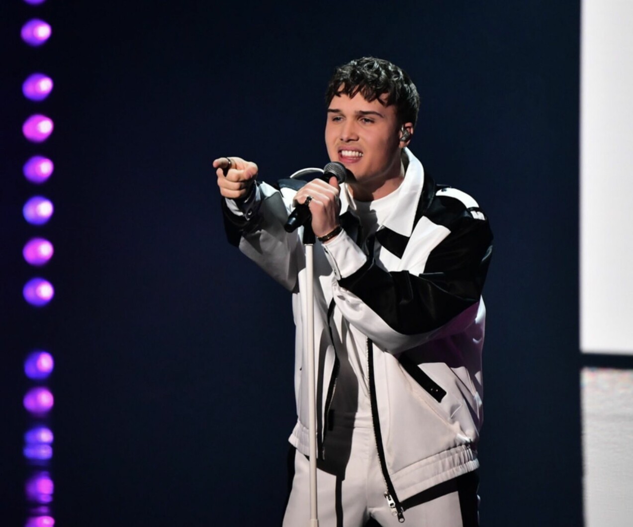 Efraim Leo. Efraim Leo i Melodifestivalen 2021