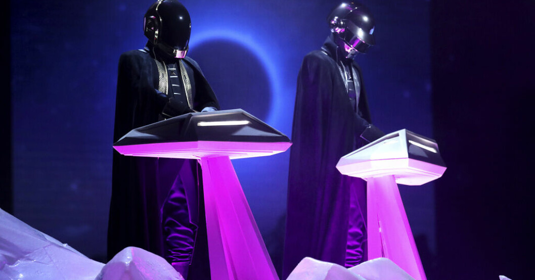 Elektroduon Thomas Bangalter och Guy-Manuel de Homem-Christos stod bakom bandet Daft Punk. Arkivbild. Daft Punk firar tio år med jubileumsutgåva