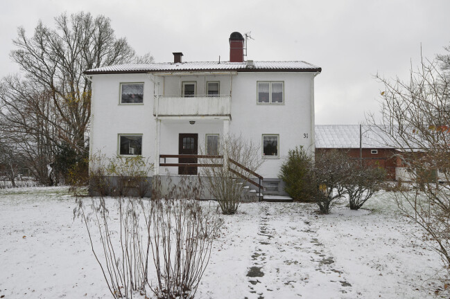 Elin Sandbloms hus på den västgötska landsbygden. Bonde-Elin Sandbloms hus
