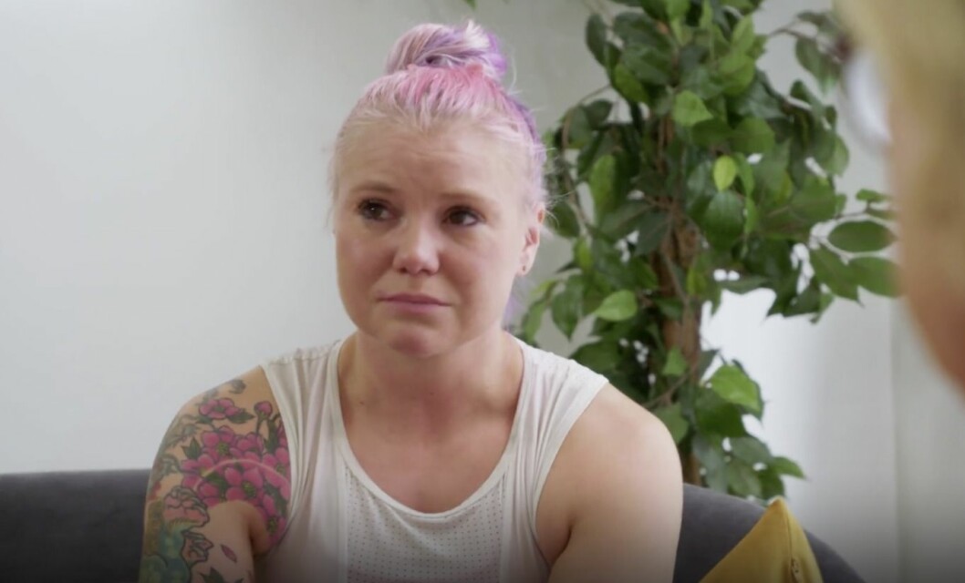 FOTO: SVT Elina brister ut i gråt i Gift vid första ögonkastet 2020