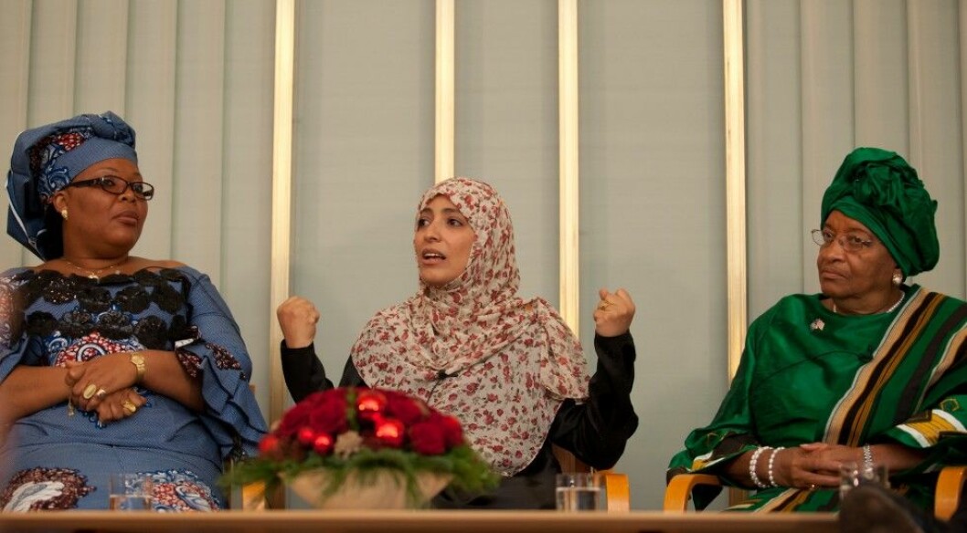 Från vänster: Leymah Gbowee, Tawakkul Karman och Ellen Johnson Sirleaf. Foto: Stella Pictures Leymah Gbowee, Tawakkul Karman, Ellen Johnson Sirleaf