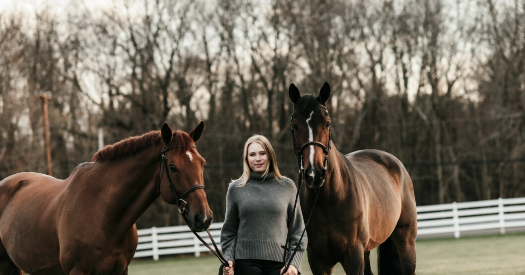 <em>Elli Yeager har flera hästar utspridda i USA. FOTO: Privat</em>