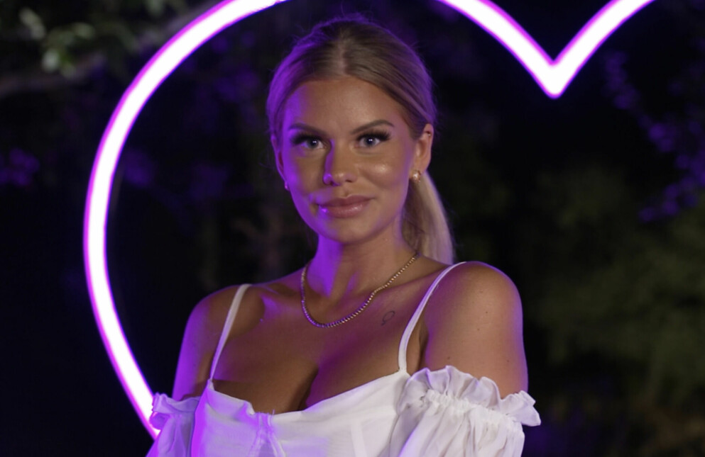 emelie söderholm i true love