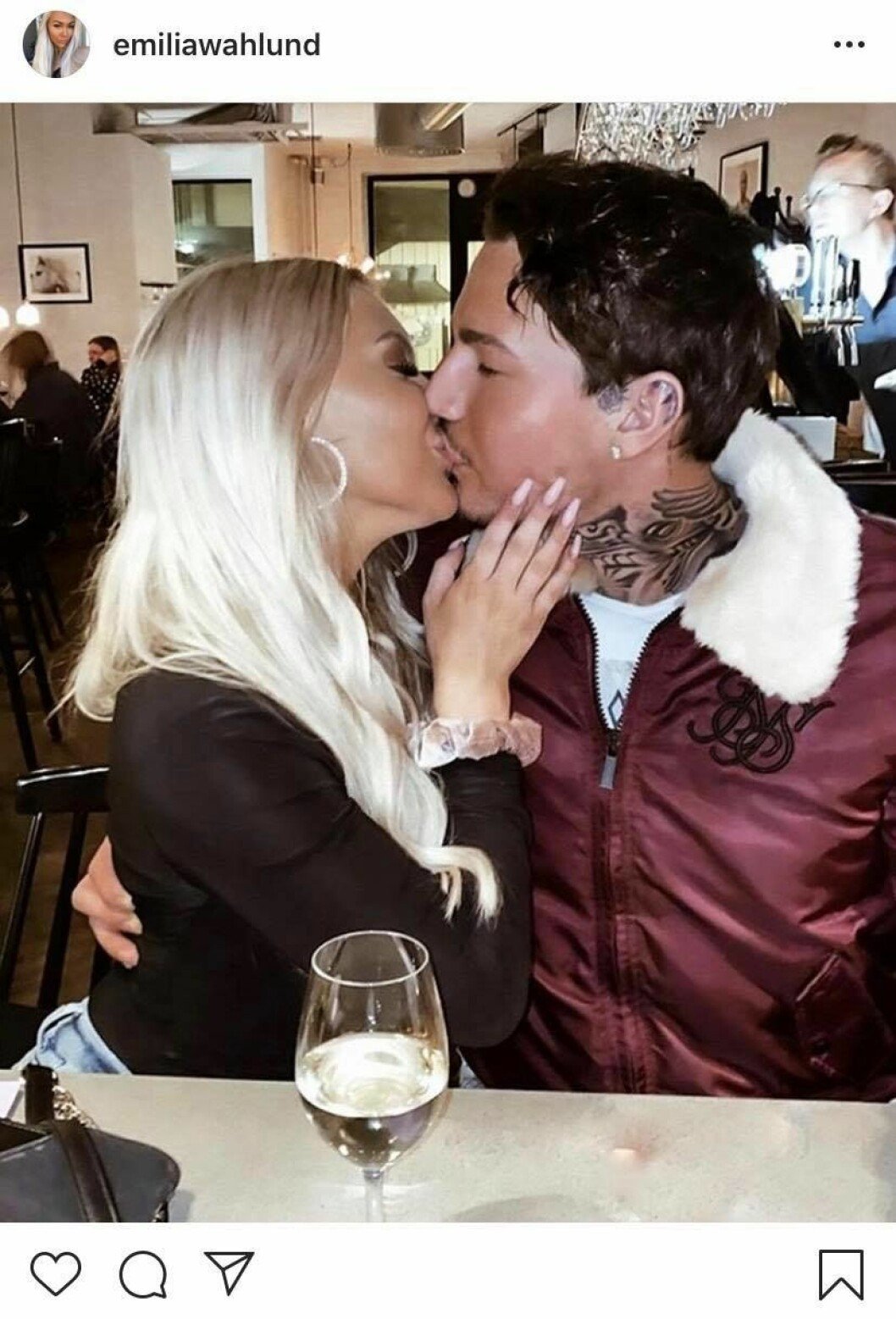 FOTO: Instagram Emilia Wahlund och Marcelo Pena pussas