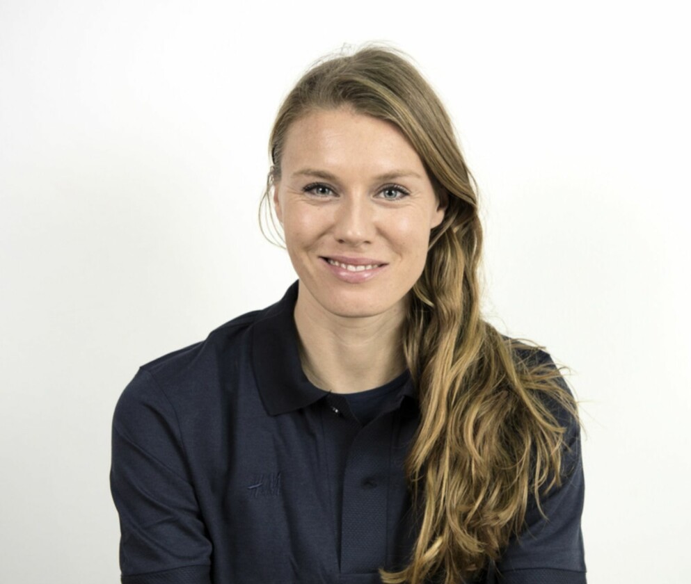 Emma Green i svart tröja