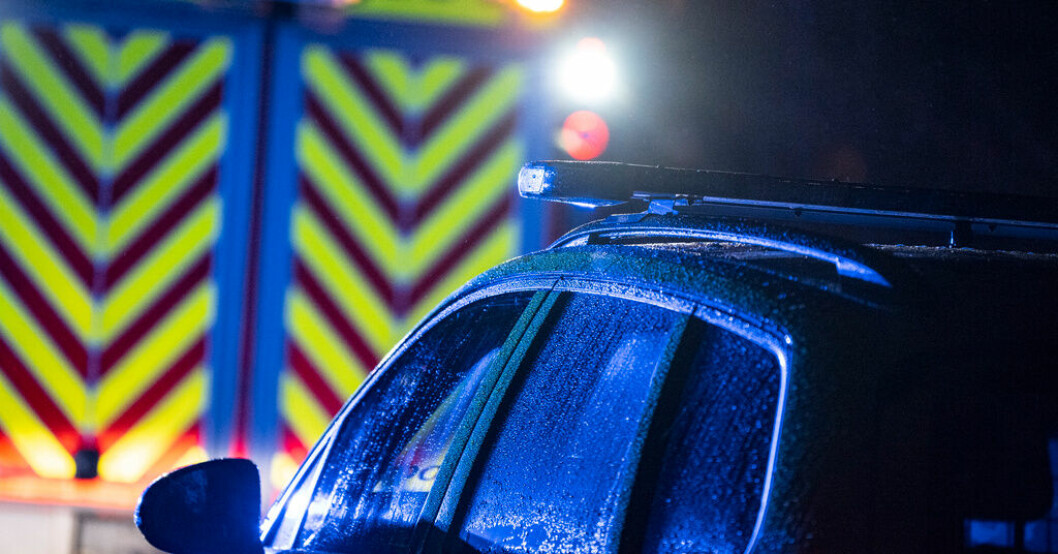 En person avled efter att ha kört av vägen i Köping. Arkivbild. Man död - flydde från polisen efter inbrott