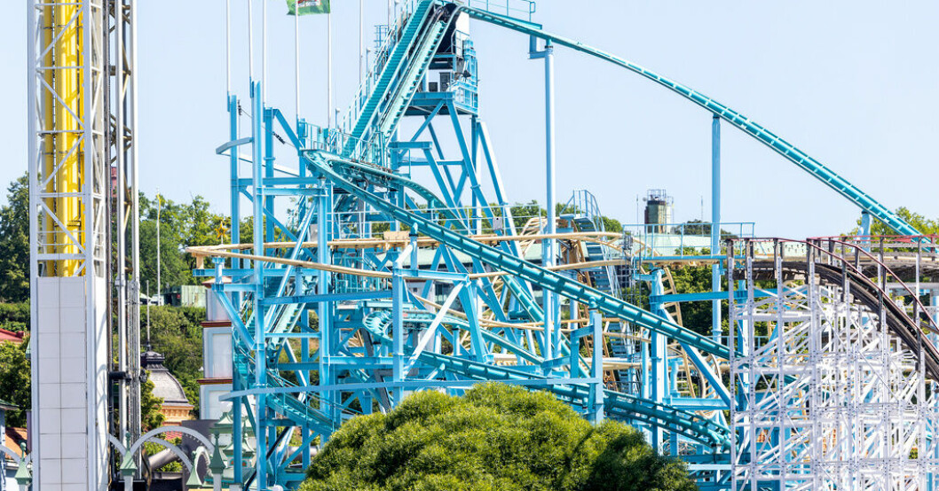 En person omkom och nio personer skadades när bergochdalbanan Jetline på Gröna Lund i Stockholm spårade ur på söndagen. Arkivbild. Gröna Lund planerar att öppna nästa vecka
