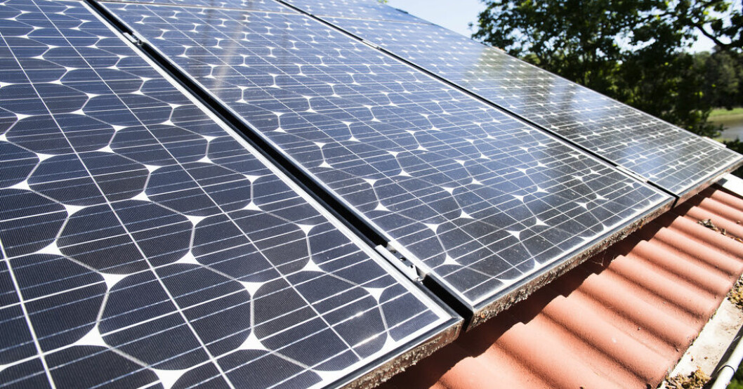 Energimarknadsinspektionen får in fler klagomål om långa anslutningstider från hushåll med nya solpaneler. Arkivbild. Lång väntan på el från solceller