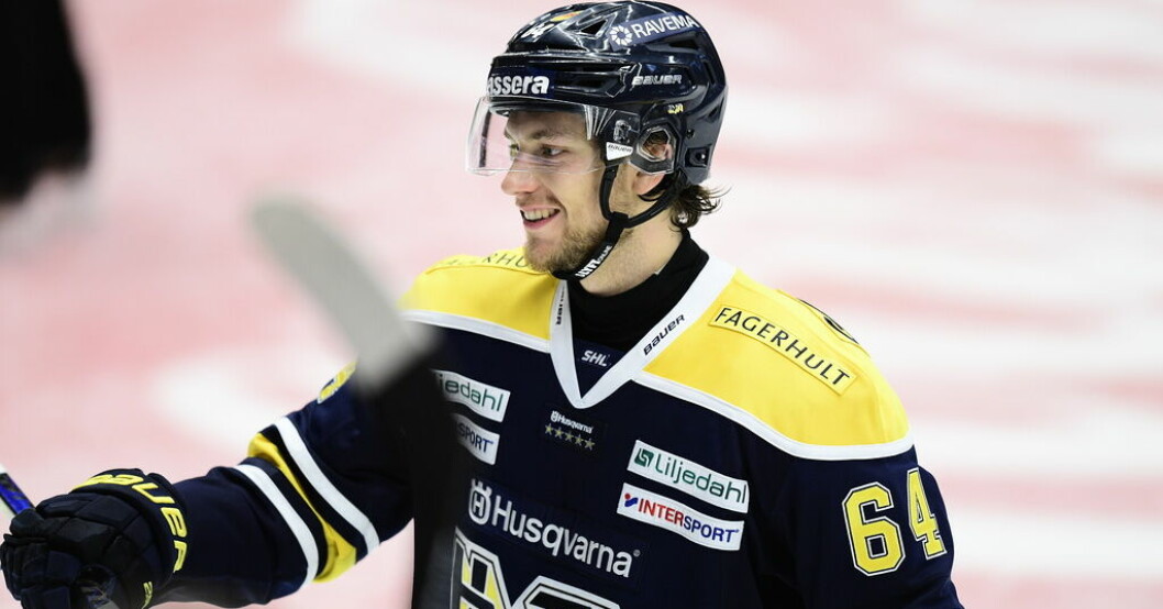 Eric Martinsson byter Småland mot Småland, Jönköping mot Växjö. Efter en säsong i HV71 har 30-åringen skrivit på ett tvåårskontrakt med Växjö Lakers. Arkivbild. Martinsson tillbaka i mästarlaget