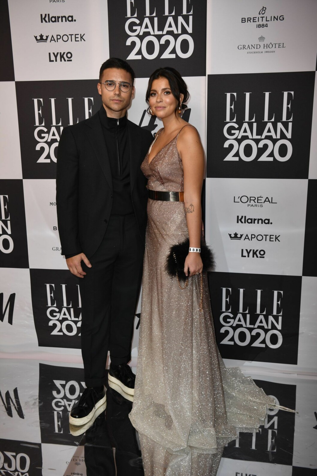 Eric Saade och Nicole Falciani är i full gång med bröllopsplanerna. Eric Saade Nicole Falciani Elle-galan
