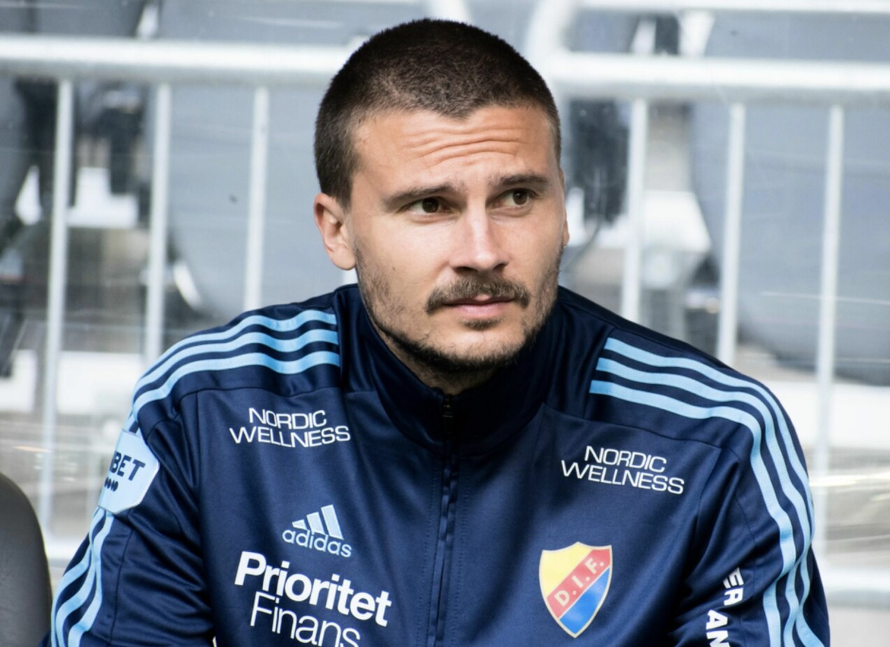 Erik Berg. Erik Berg i fotbollströja
