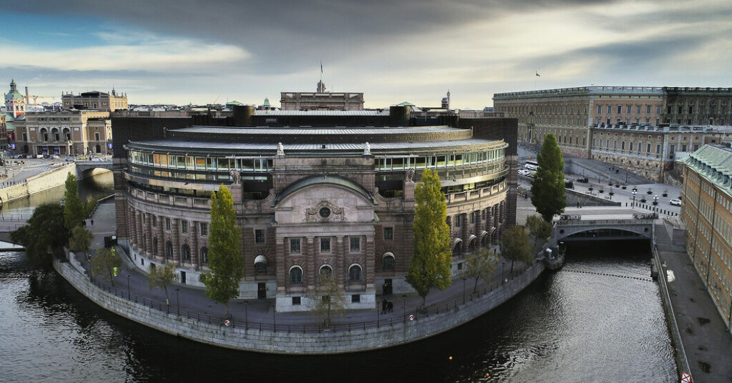 Ett parti kan begära en särskild debatt i riksdagen i en viss fråga. Efter samråd med partiernas gruppledare beslutar talmannen om och när den särskilda debatten ska ske. Arkivbild. Efter Botkyrkalarmet – särskild riksdagsdebatt