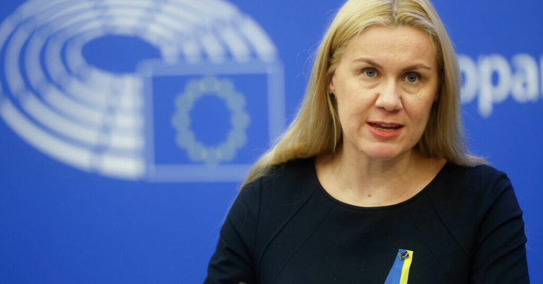 EU:s energikommissionär Kadri Simson presenterar förslag på reform av elektricitetsmarknaden på en presskonferens i Strasbourg. Så vill EU sänka el-priset