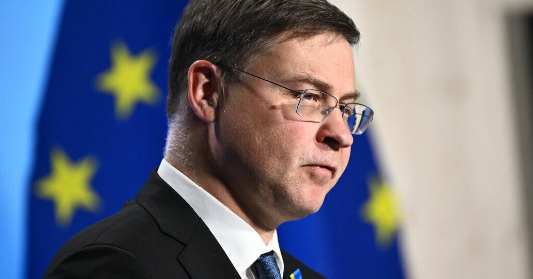 EU-kommissionären finansansvarige exekutive vice ordförande Valdis Dombrovskis. Arkivfoto. EU manar: Bort med elstödet Sverige