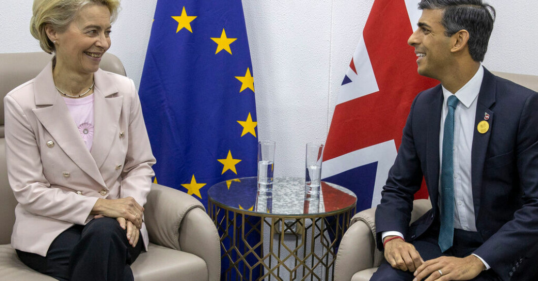 EU-kommissionens ordförande Ursula von der Leyen och Storbritanniens premiärminister Rishi Sunak under ett möte i Egypten i fjol. Arkivbild. Toppmöte ger nytt hopp om Nordirlandsavtal