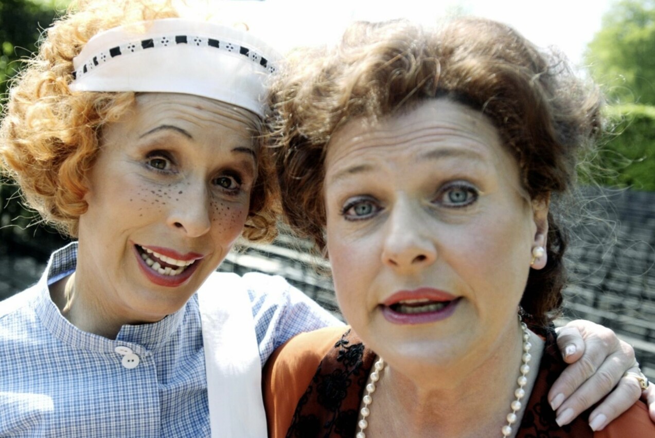 Eva Rydberg och Ewa Roos. Eva Rydberg och Ewa Roos