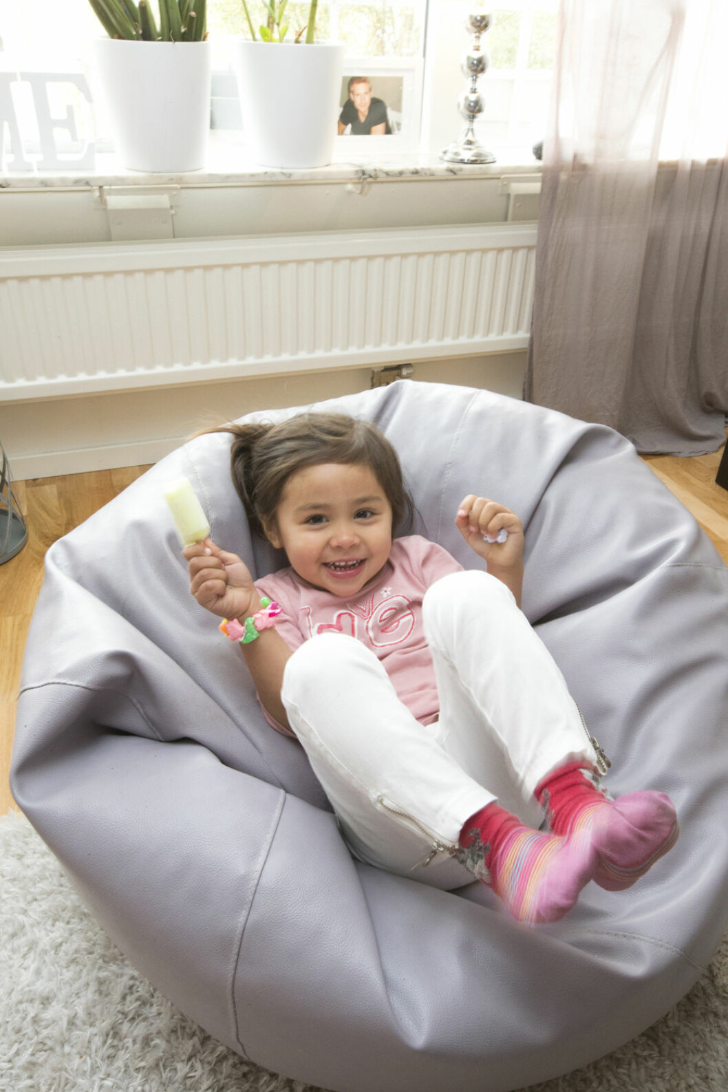 Busfröet Tiffany trivdes utmärkt i mammas friares sällskap under sommaren. Foto: Malin Bondeson Busfröet Tiffany trivdes utmärkt i mammas friares sällskap under sommaren. Foto: Malin Bondeson
