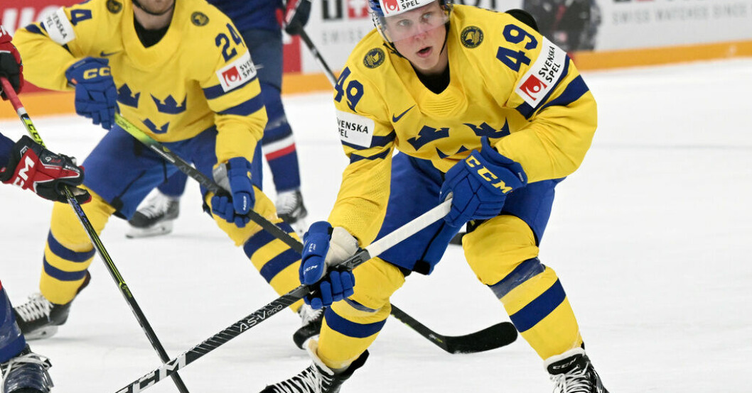 Fabian Zetterlund gjorde två mål och var nära hattrick redan i första perioden i Tre Kronors segermatch över Frankrike. Sverige gick på knock – klart för VM-kvartsfinal