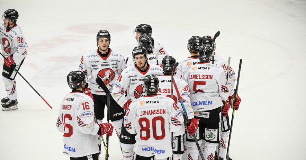 Fansen försökte rädda klubben, men skulderna är för stora. Vita Hästen får börja om i ishockeyns division 3. Arkivbild. Vita Hästens fans ger upp – konkurs överklagas inte