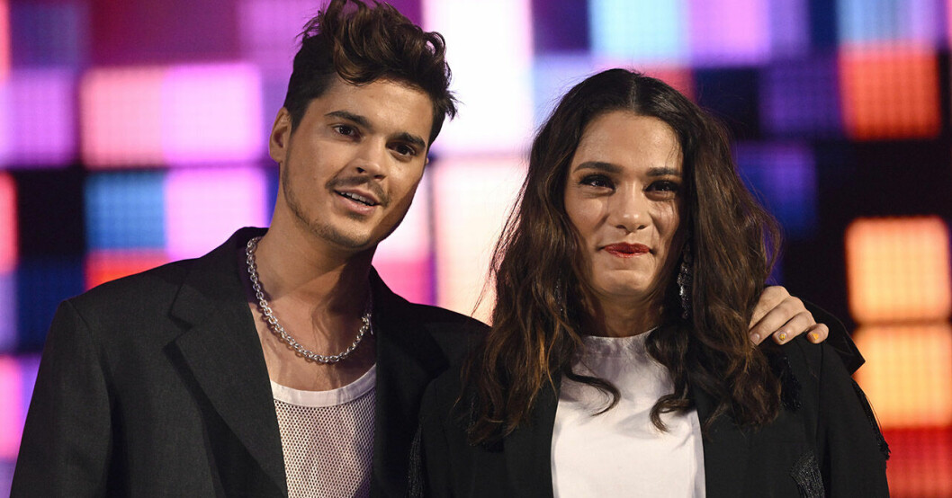 I Melodifestivalen i år är Farah sidekick till Oscar Zia och intervjuar artisterna.
