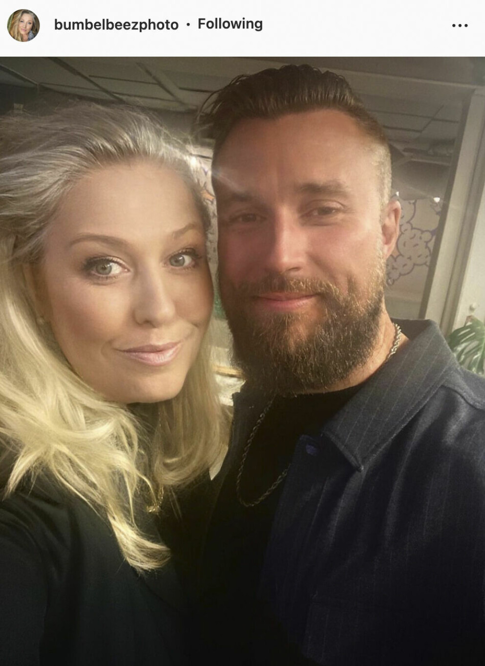 Dokusåpor är en familjegrej. Beatrice Larssons son Sebastian Larsson var med i Robinson 2019. Farmen-Beatrice tilllsammans med sonen Sebastian