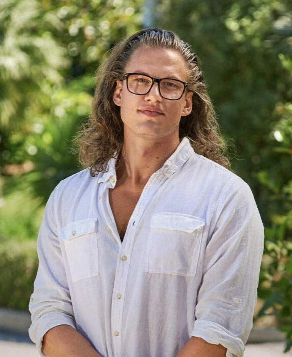 Felix Almsved. Felix Almsved är joker i Bachelorette