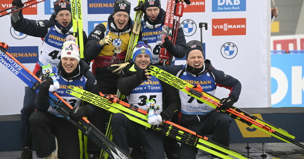 Fem norrmän och en ukrainare toppade skidskyttesprinten i VM i Oberhof.Dmytro Pidrutjnyj, i mitten längst fram, skrällde – bara två månader efter en knäoperation. Ukrainska VM-skrällen: "Viktigt för mitt land"