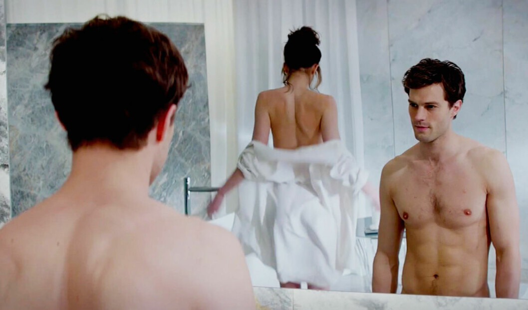 Scen ur “Fifty shades of Grey” med Dakota Johnson och Jamie Dornan. fifty