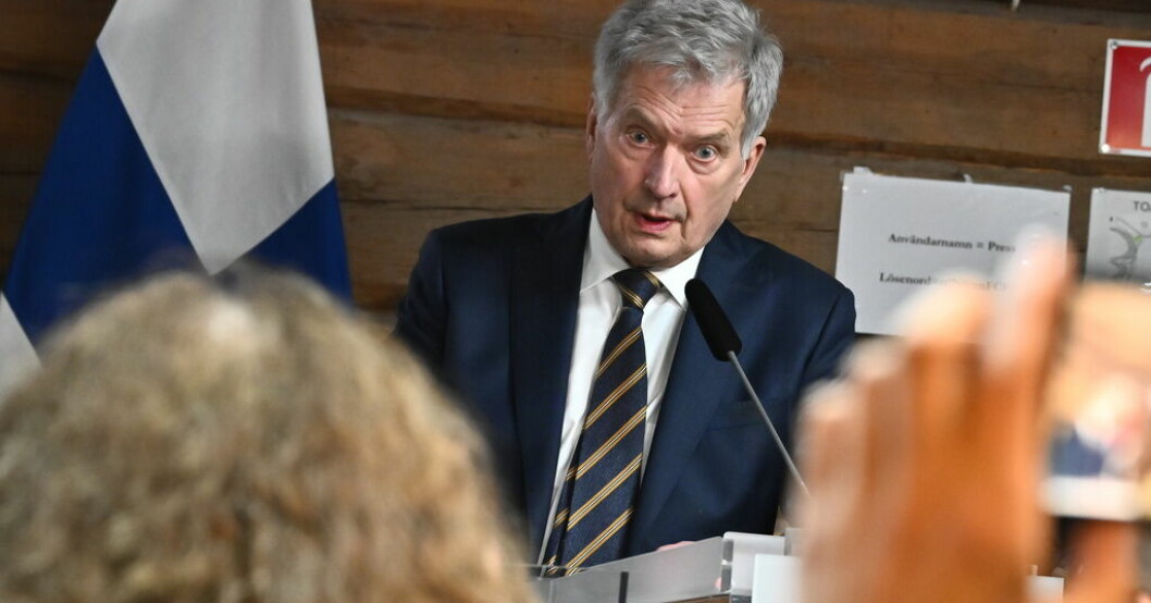 Finlands president Sauli Niinistö har tidigare sagt att han inte kommer att vänta med att skriva under riksdagens Natobeslut. Arkivbild. I dag kan Finland klubba Natolagstiftning