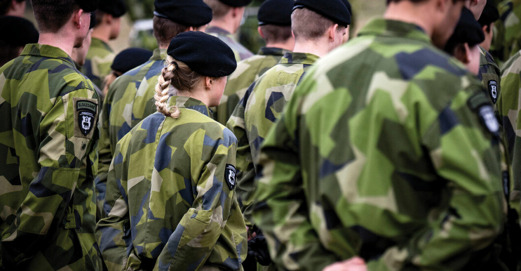 25-årig soldat skjuten till döds i Stockholm: ”Krisledning”