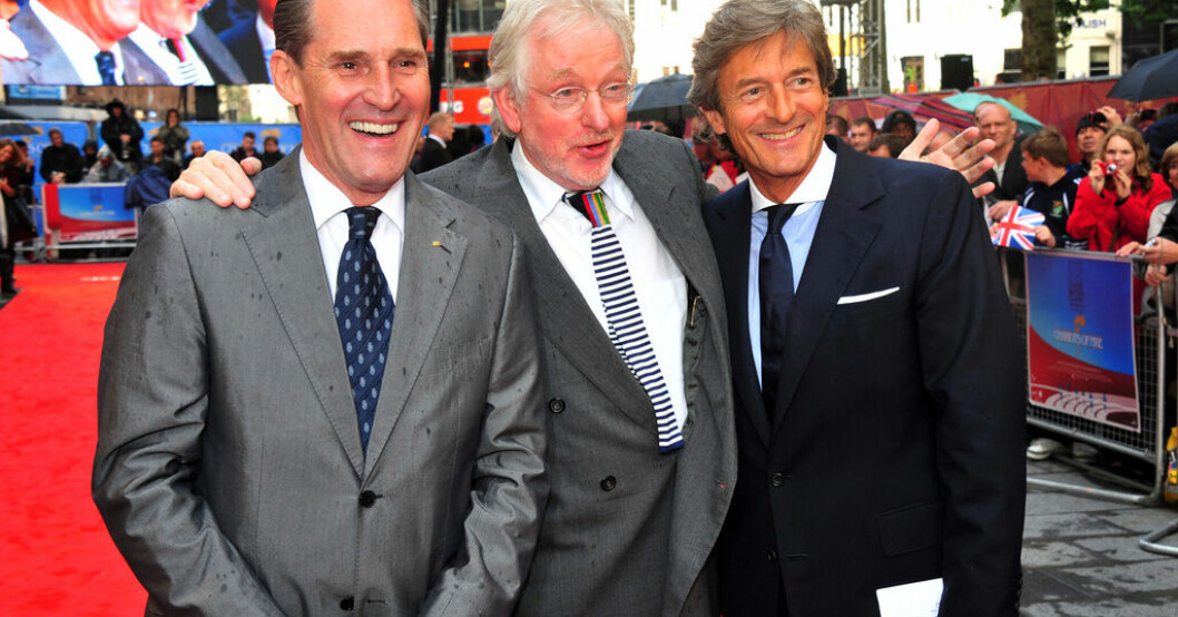 Från vänster: Ben Cross, Hugh Hudson och Nigel Havers på röda mattan 2012. Skådespelarna Cross och Havers var med i "Triumfens ögonblick". Arkivbild. Brittiske regissören Hugh Hudson död
