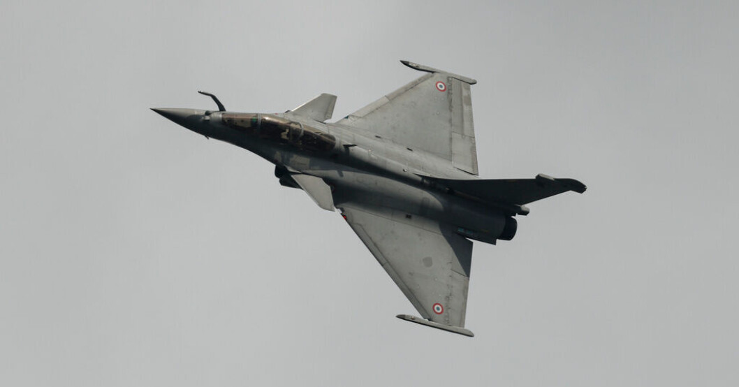 Frankrikes flygvapen skickade upp ett Rafale-plan för att närmare undersöka ett misstänkt plan i Ardèche i södra Frankrike i helgen. Arkivbild. Knarkregn i Frankrike när pilot fick panik