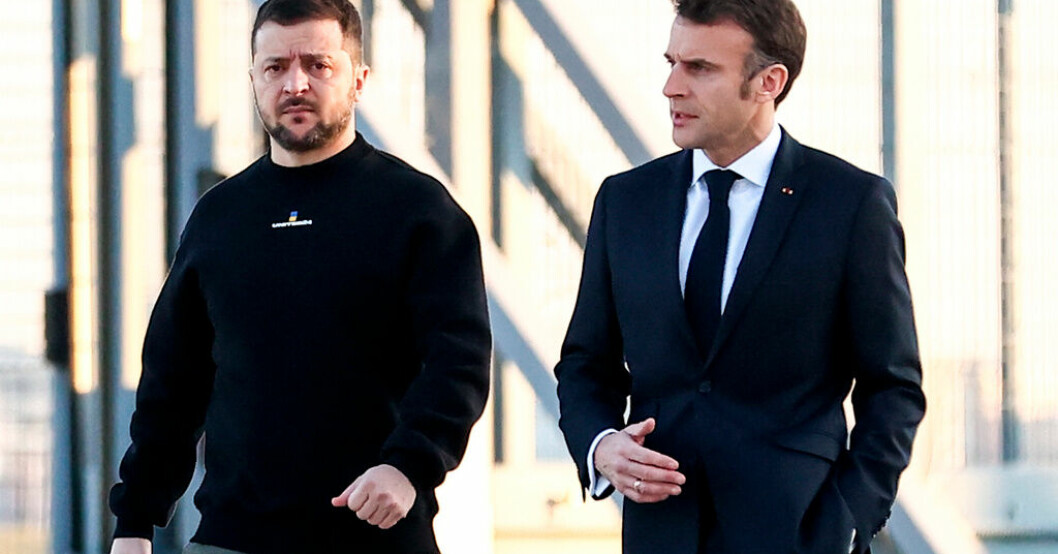 Frankrikes president Emmanuel Macron anlände tillsammans med Ukrainas president Volodymyr Zelenskyj till EU-toppmötet i Bryssel på torsdagen. Macron: Stridsflyg kommer att dröja