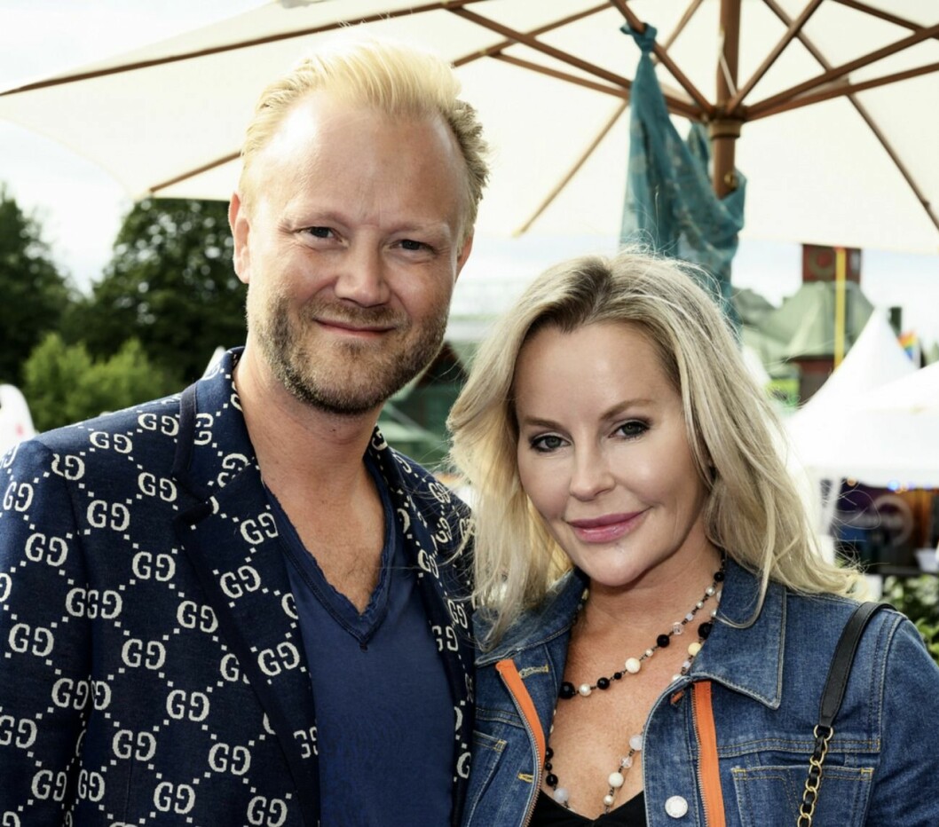 FOTO: Eero Hannukainen/TT Åsa Vesterlund och Fredrik Berne Invigningsmingel Stockholm Pride