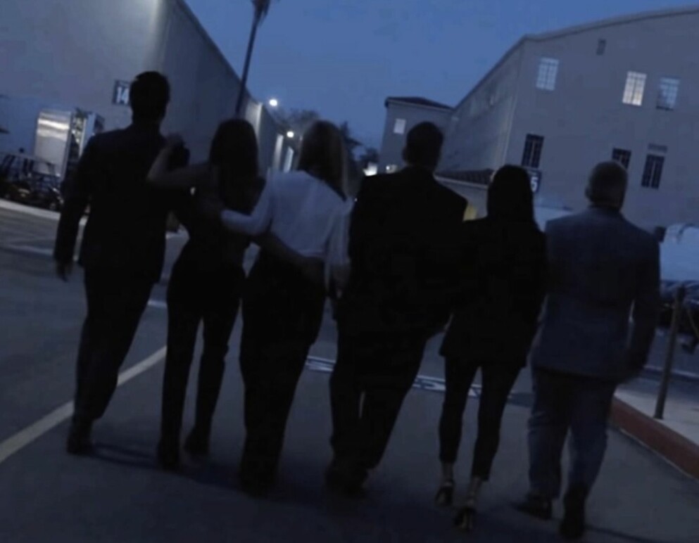 <span class=" italic" data-lab-italic_desktop="italic">Friends Reunion.</span> FRIENDS REUNION